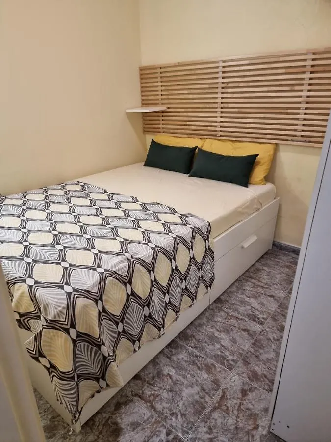2 Bedrm Bcn Down Ac Wifi 30 Nigths Min Apartment Barcelona