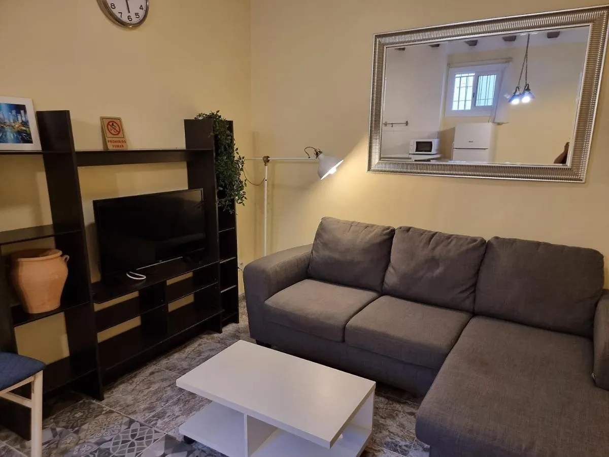 2 Bedrm Bcn Down Ac Wifi 30 Nigths Min Apartment Barcelona